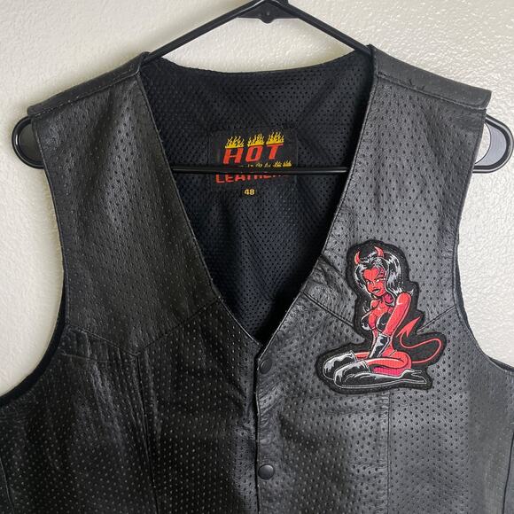 Hot Leathers Leather Vest Mens 48 Black Motorcycle Biker Devil Woman Patch USA - Picture 3 of 11